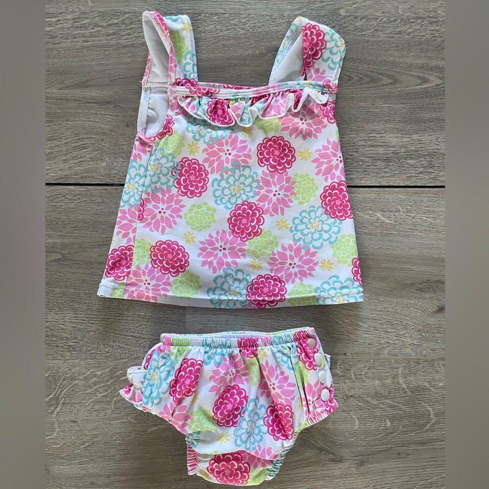 I play swim suit set by green sprouts